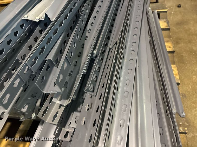 image for item EG8495 Shelving brackets