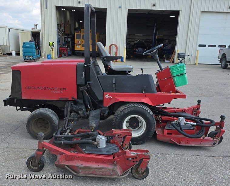 image for item EI0003 Toro Groundsmaster 4000-D lawn mower