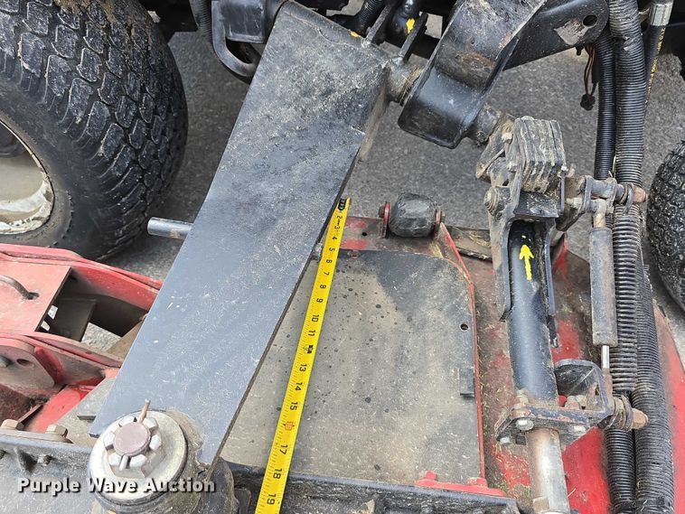 image for item EI0003 Toro Groundsmaster 4000-D lawn mower