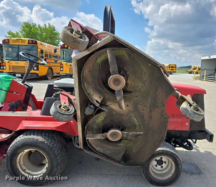 image for item EI0003 Toro Groundsmaster 4000-D lawn mower