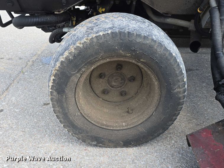 image for item EI0003 Toro Groundsmaster 4000-D lawn mower