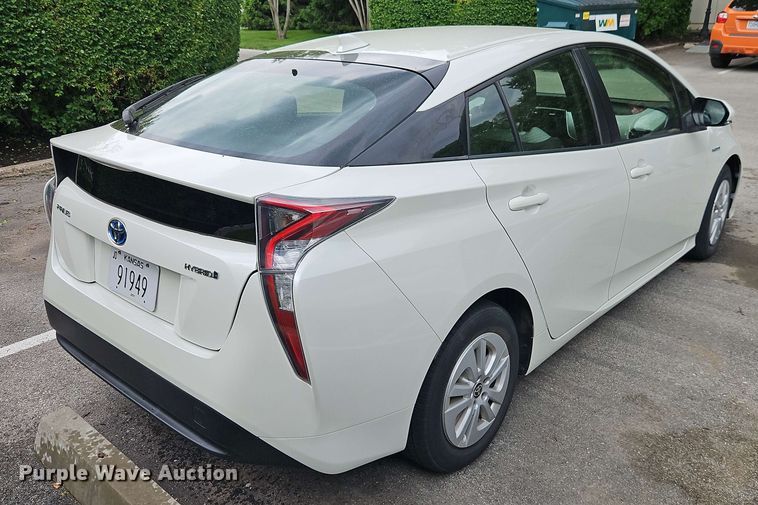 image for item EJ0026 2016 Toyota Prius 