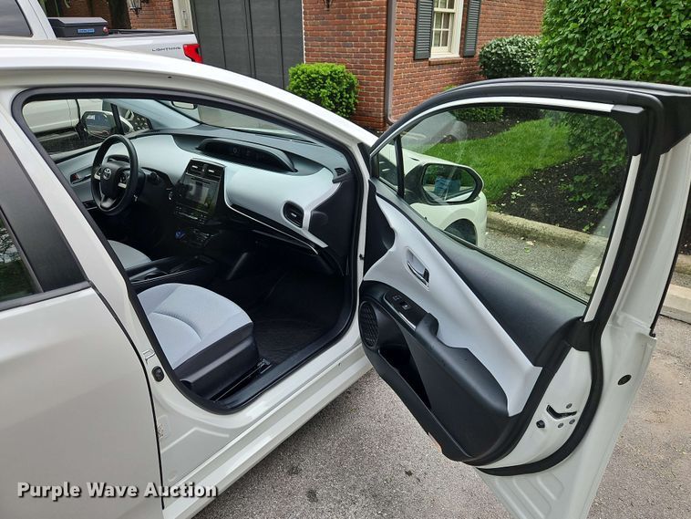 image for item EJ0026 2016 Toyota Prius 