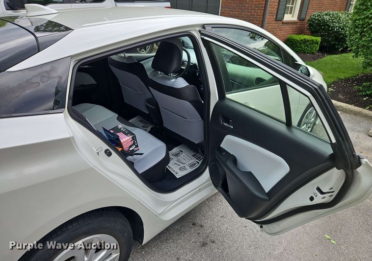 image for item EJ0026 2016 Toyota Prius 