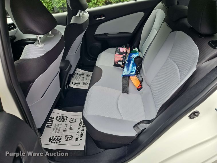 image for item EJ0026 2016 Toyota Prius 