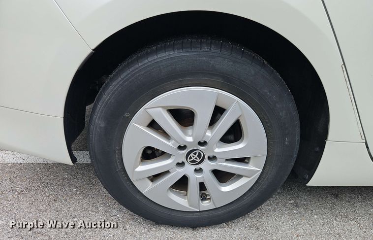 image for item EJ0026 2016 Toyota Prius 