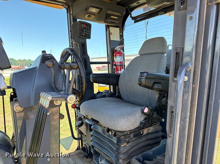 image for item EJ4564 2014 John Deere 672G motor grader