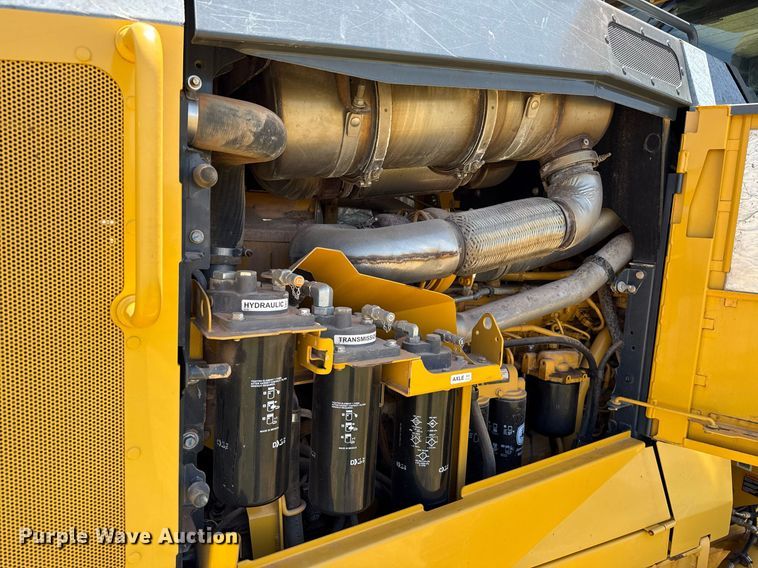 image for item EJ4564 2014 John Deere 672G motor grader