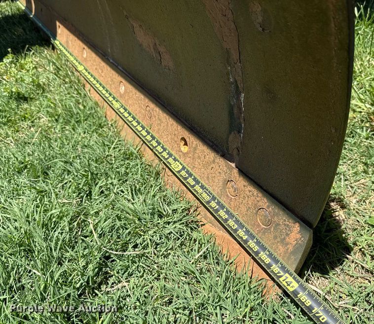 image for item EJ4565 2014 John Deere 672G motor grader