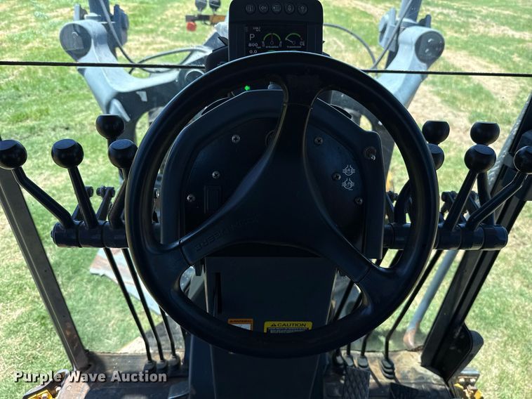 image for item EJ4565 2014 John Deere 672G motor grader