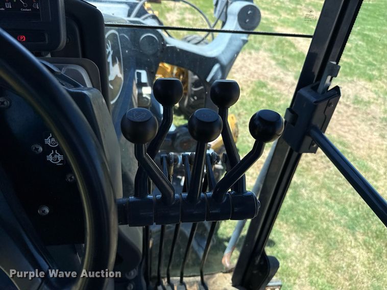 image for item EJ4565 2014 John Deere 672G motor grader