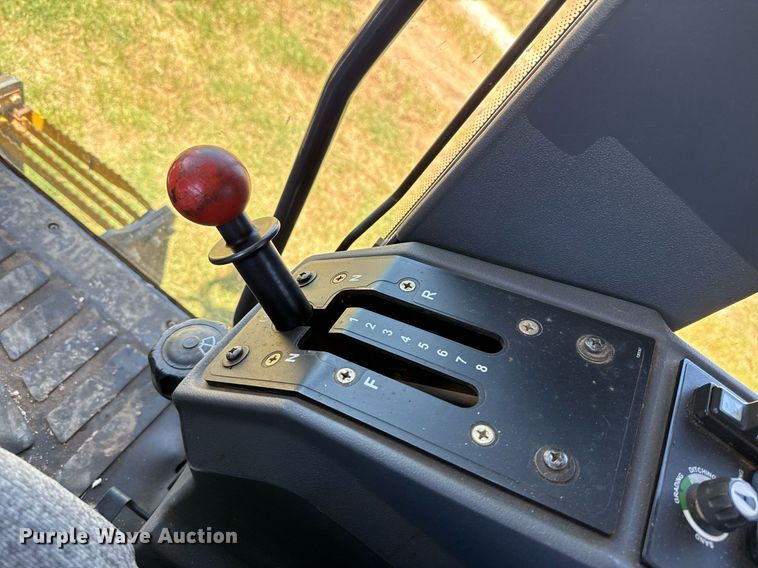 image for item EJ4565 2014 John Deere 672G motor grader