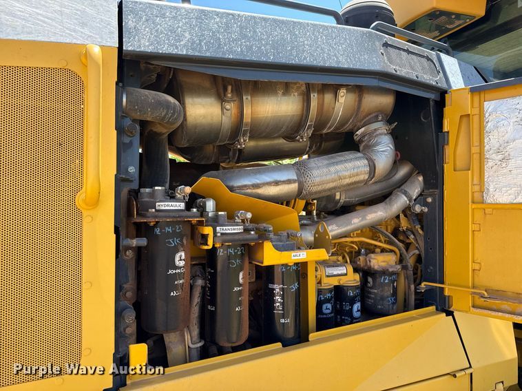 image for item EJ4565 2014 John Deere 672G motor grader