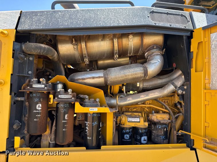 image for item EJ4565 2014 John Deere 672G motor grader