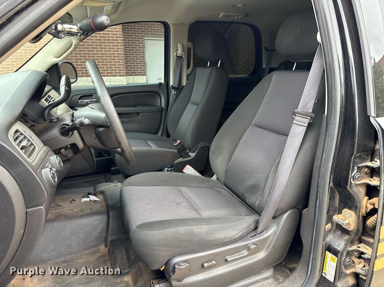 image for item EJ4601 2014 Chevrolet Tahoe Police SUV