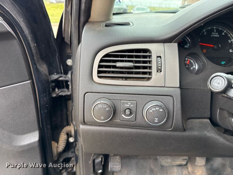 image for item EJ4601 2014 Chevrolet Tahoe Police SUV