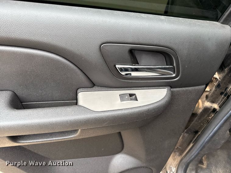 image for item EJ4601 2014 Chevrolet Tahoe Police SUV