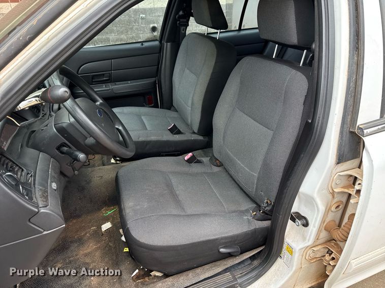 image for item EJ4602 2010 Ford Crown Victoria Police Interceptor 