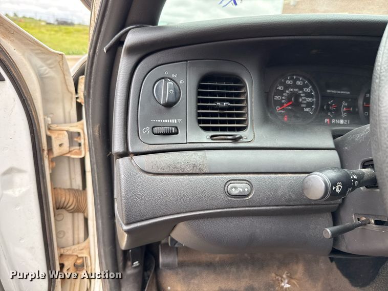 image for item EJ4602 2010 Ford Crown Victoria Police Interceptor 