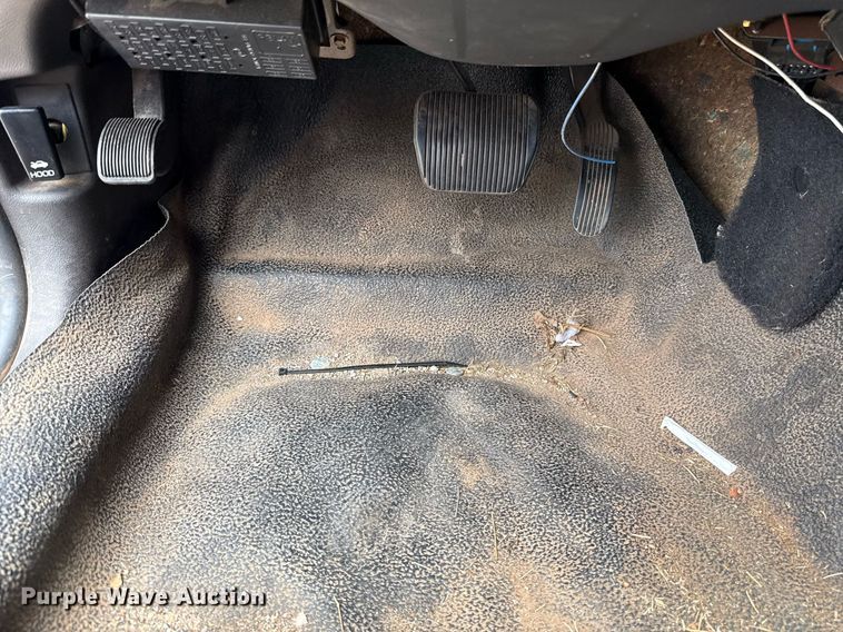 image for item EJ4602 2010 Ford Crown Victoria Police Interceptor 