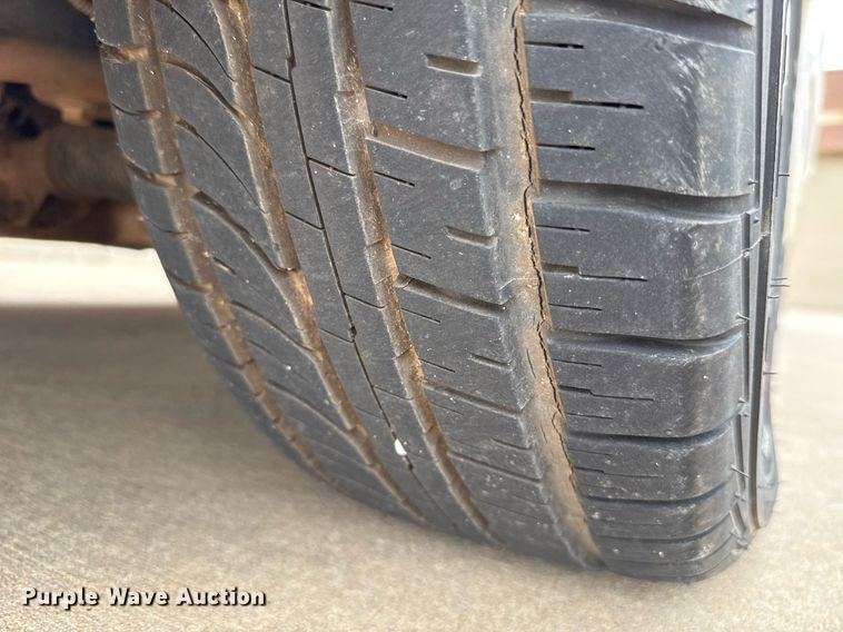 image for item EJ4602 2010 Ford Crown Victoria Police Interceptor 