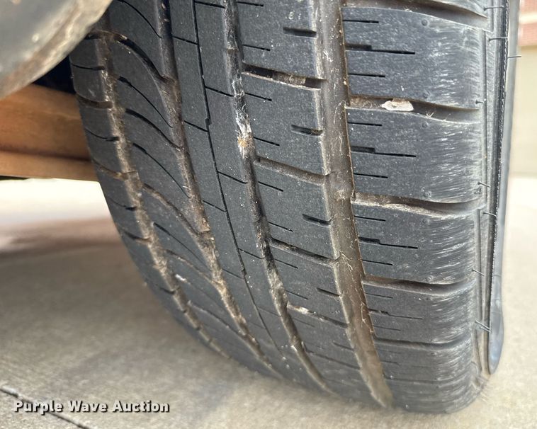 image for item EJ4602 2010 Ford Crown Victoria Police Interceptor 