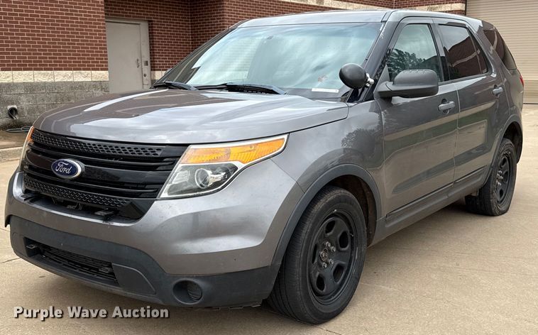 image for item EJ4604 2013 Ford Explorer Police Interceptor SUV