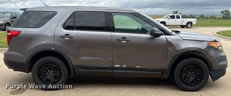 image for item EJ4604 2013 Ford Explorer Police Interceptor SUV