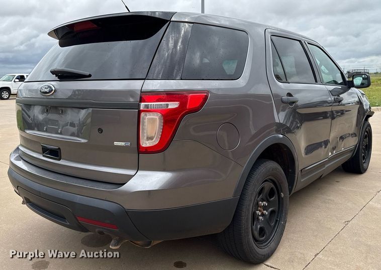 image for item EJ4604 2013 Ford Explorer Police Interceptor SUV