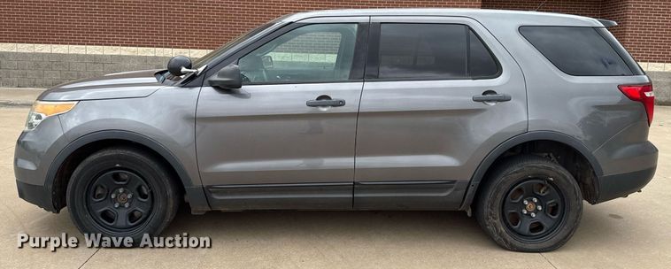 image for item EJ4604 2013 Ford Explorer Police Interceptor SUV