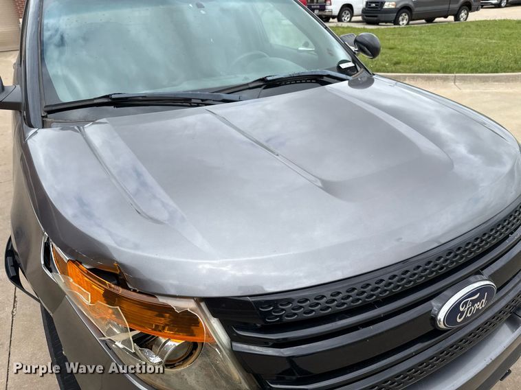 image for item EJ4604 2013 Ford Explorer Police Interceptor SUV