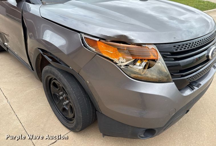 image for item EJ4604 2013 Ford Explorer Police Interceptor SUV