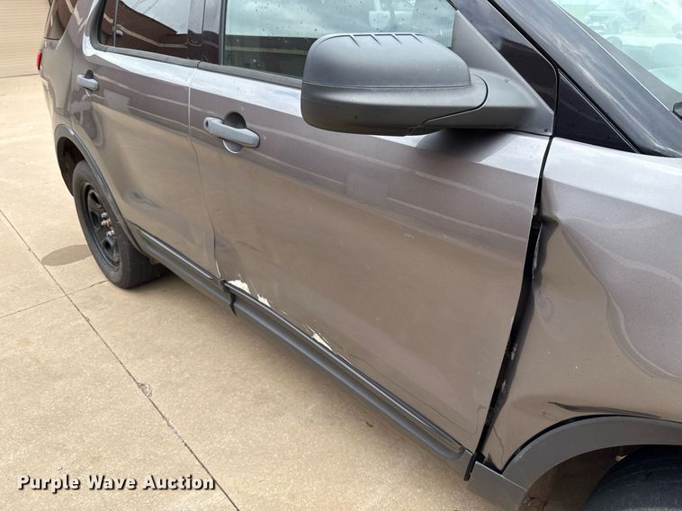 image for item EJ4604 2013 Ford Explorer Police Interceptor SUV