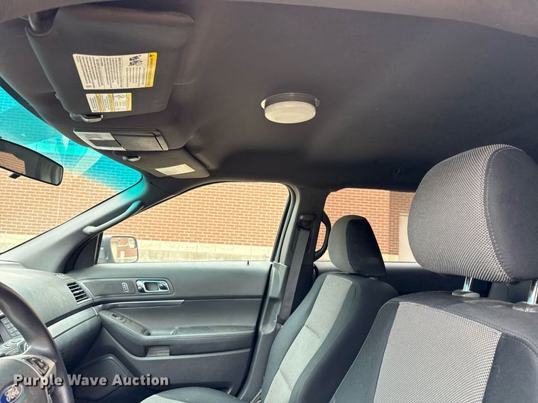 image for item EJ4604 2013 Ford Explorer Police Interceptor SUV