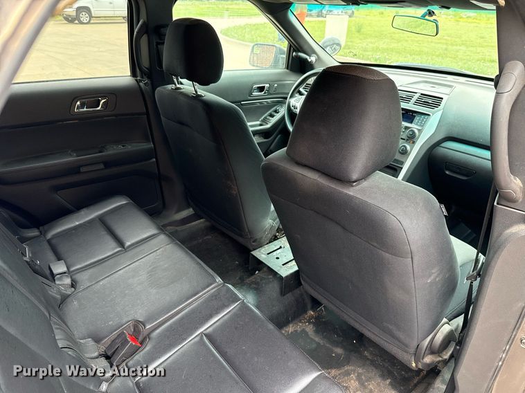 image for item EJ4604 2013 Ford Explorer Police Interceptor SUV