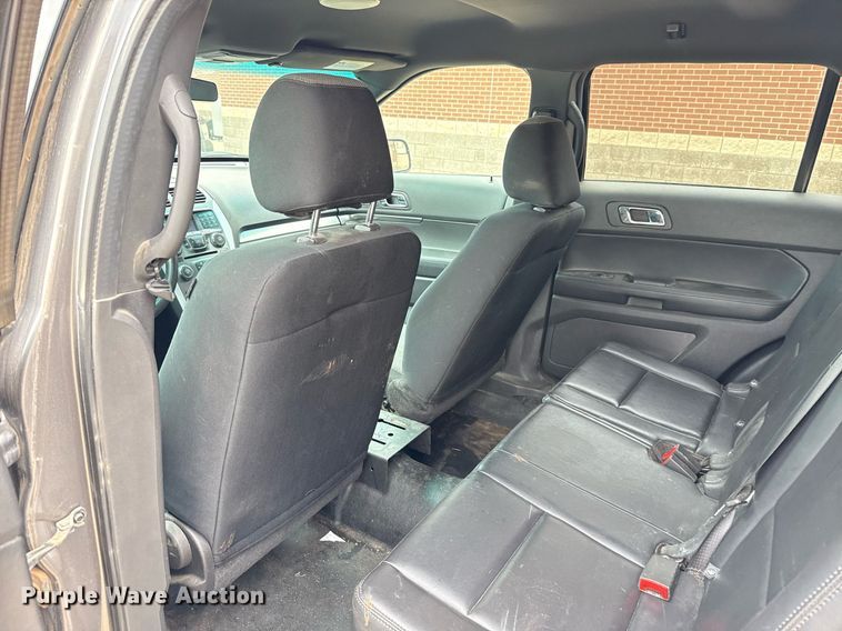 image for item EJ4604 2013 Ford Explorer Police Interceptor SUV