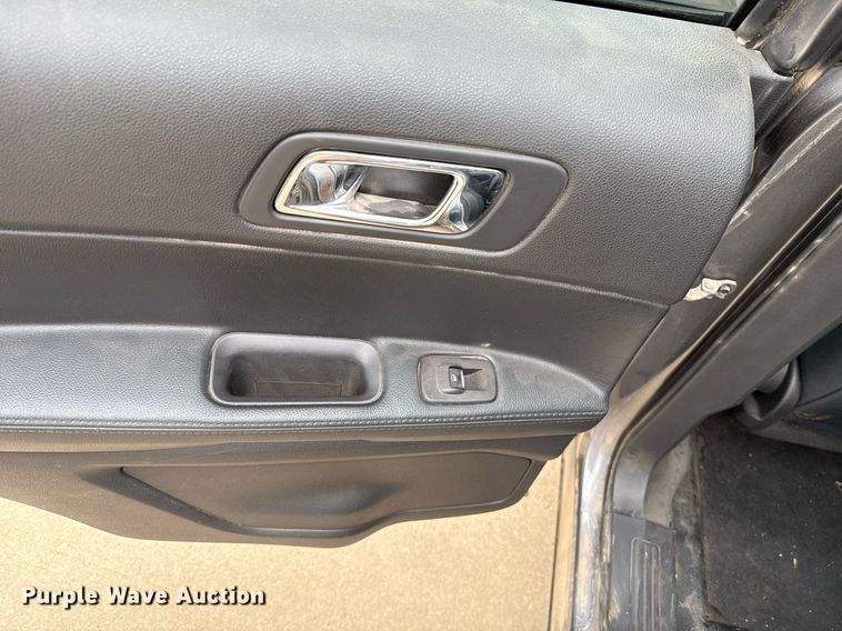 image for item EJ4604 2013 Ford Explorer Police Interceptor SUV