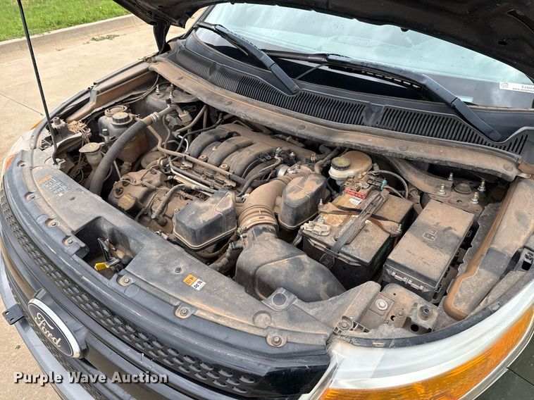 image for item EJ4604 2013 Ford Explorer Police Interceptor SUV