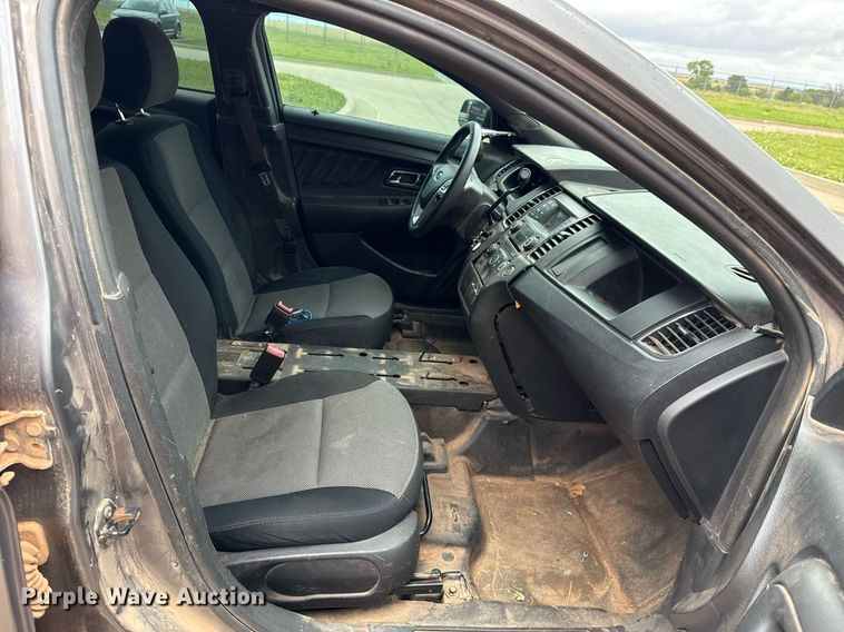 image for item EJ4605 2014 Ford Taurus Police Interceptor 