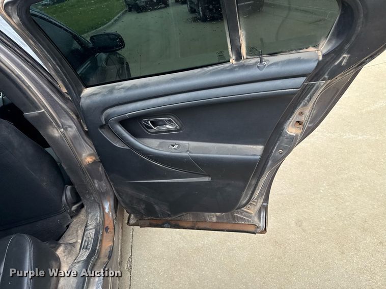 image for item EJ4605 2014 Ford Taurus Police Interceptor 