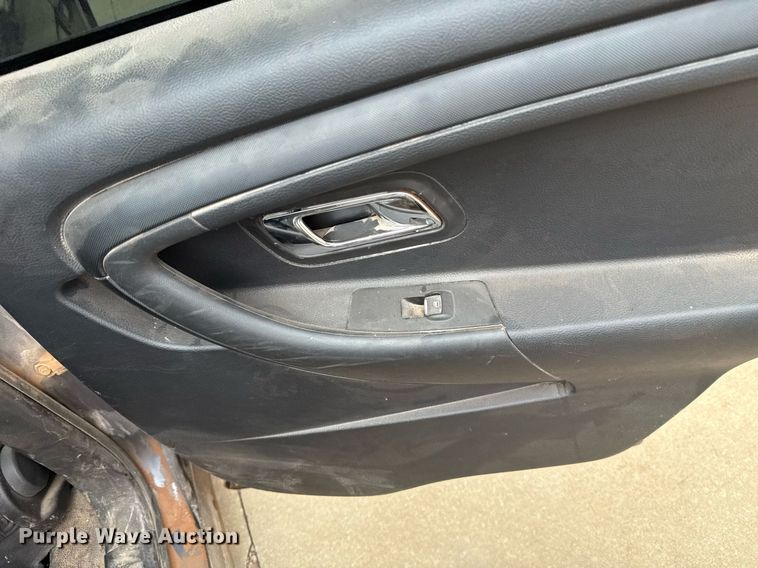 image for item EJ4605 2014 Ford Taurus Police Interceptor 