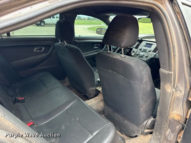 image for item EJ4605 2014 Ford Taurus Police Interceptor 