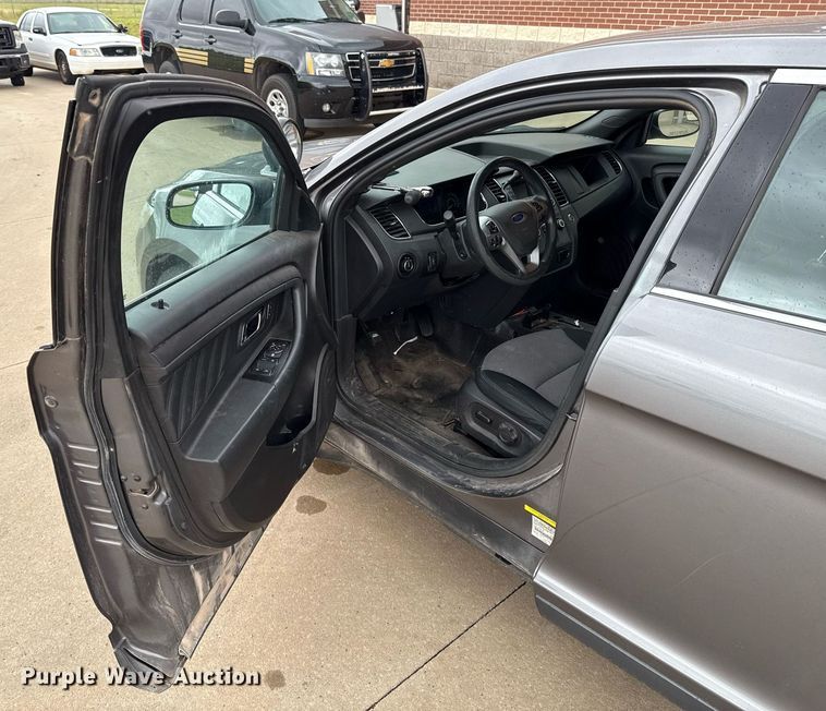 image for item EJ4606 2013 Ford Taurus Police Interceptor 