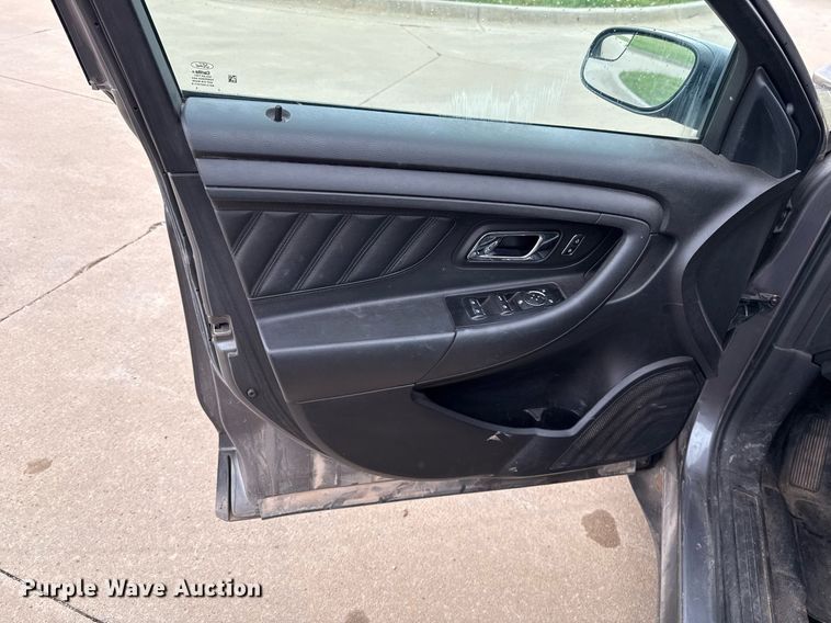 image for item EJ4606 2013 Ford Taurus Police Interceptor 