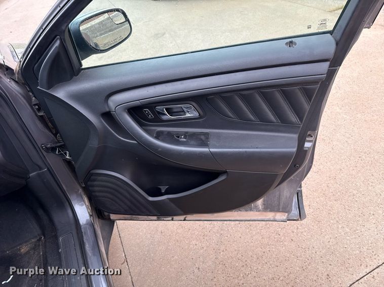 image for item EJ4606 2013 Ford Taurus Police Interceptor 