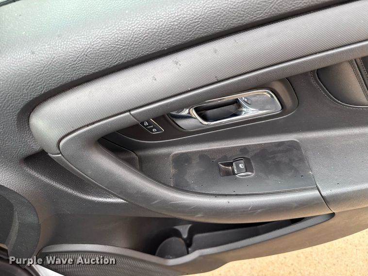 image for item EJ4606 2013 Ford Taurus Police Interceptor 