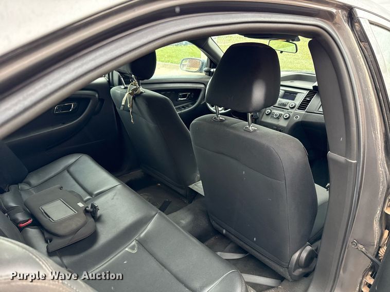 image for item EJ4606 2013 Ford Taurus Police Interceptor 