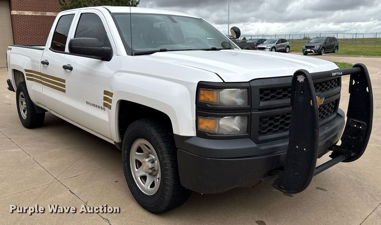 image for item EJ4607 2014 Chevrolet Silverado 1500 Double Cab pickup truck