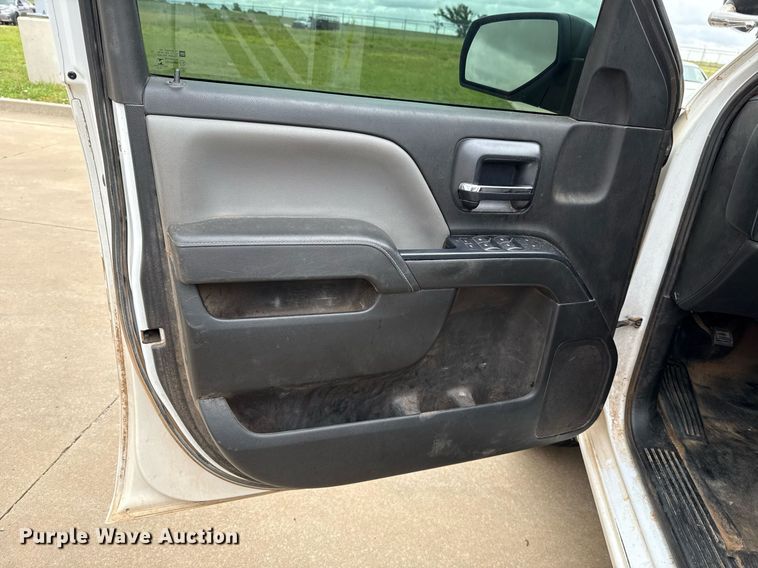 image for item EJ4607 2014 Chevrolet Silverado 1500 Double Cab pickup truck