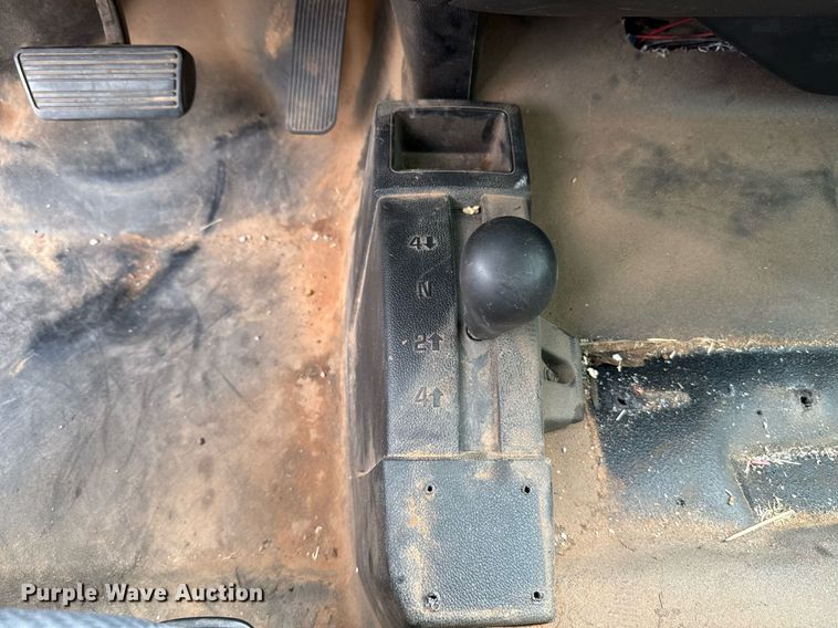 image for item EJ4607 2014 Chevrolet Silverado 1500 Double Cab pickup truck